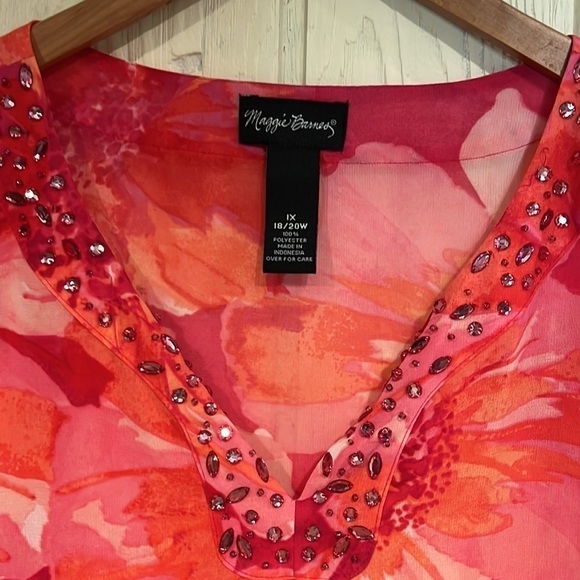Maggie Barnes Beaded Asymmetrical Long Sleeve Blouse 1X - Picture 3 of 14